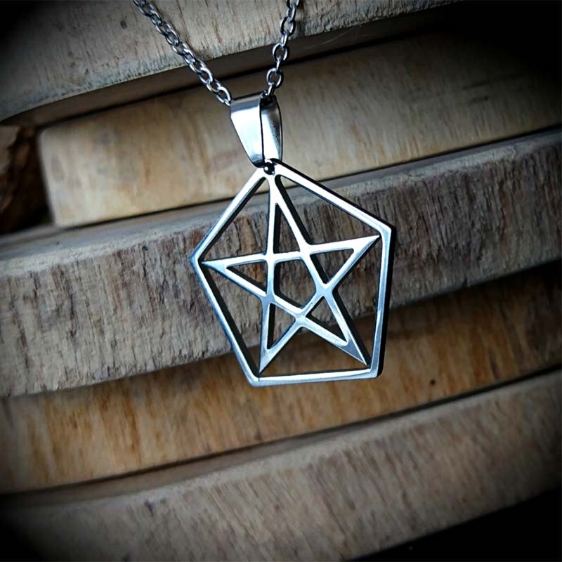 Pentagramme Pentacle Rose Collier Halloween Gothique