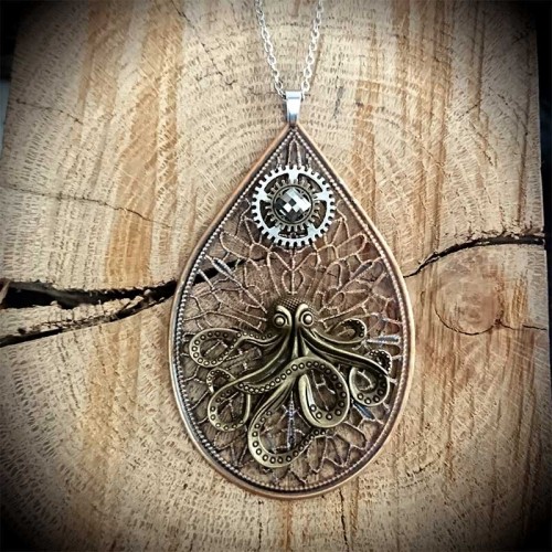 Collier steampunk pieuvre...