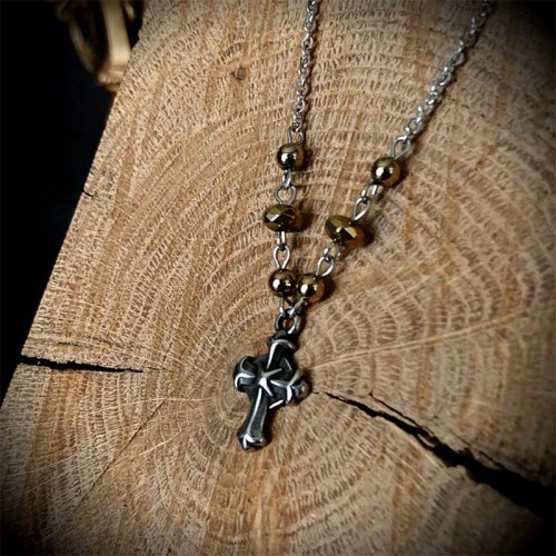 Collier pendentif croix...