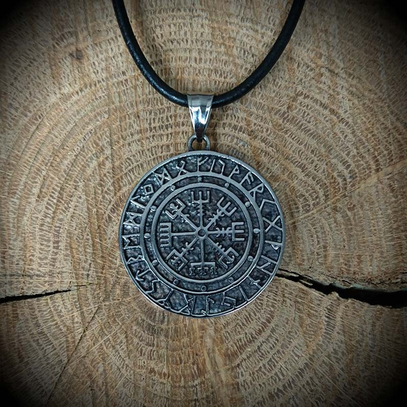 BlackAmazement Tunnel d'oreille en acier inoxydable 316L Vegvisir Aegishjalmur Aegishjalmr Symbole Viking Casque de terreur Runes Cercle Noir Argent Biker Homme, 10mm, Acier inoxydable