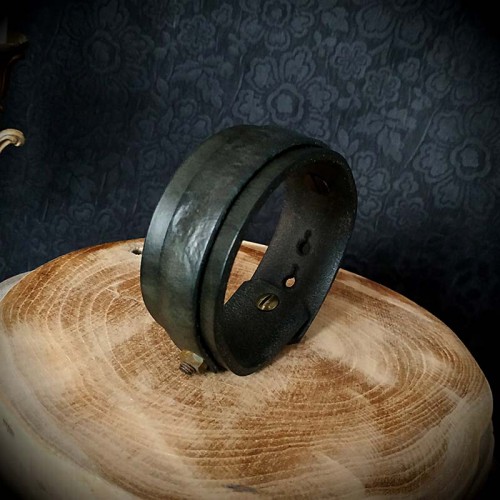 Bracelet cuir artisanal...