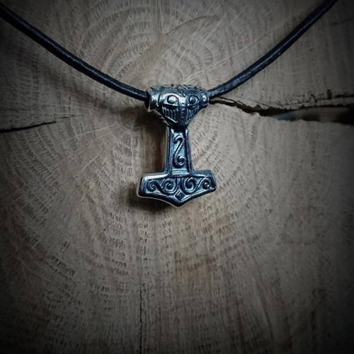 Collier cuir Marteau viking...