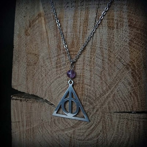 Collier pendentif reliques...