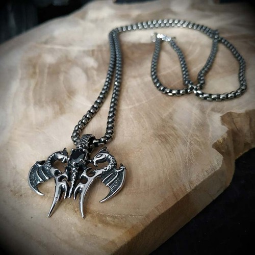 Collier pendentif 2 Dragons...