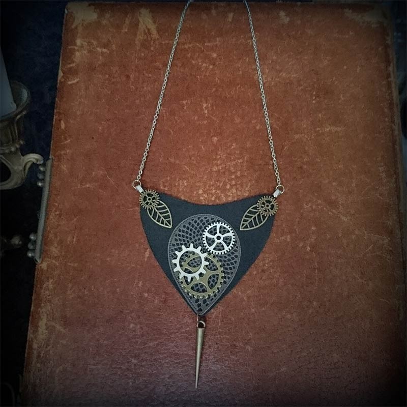 Collier Unisexe Cuir Noir Avec Pendentif Plaque Métal Argenté - Neuf Avec étiquettes