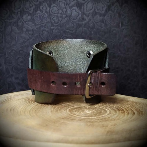 Bracelet de force pour montre cuir artisanal vert foncé et noir, bracelet  adaptable pour montre