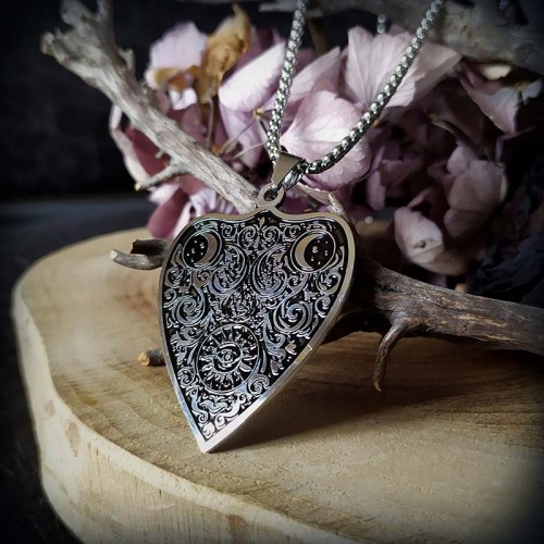 Collier ouija ornements...