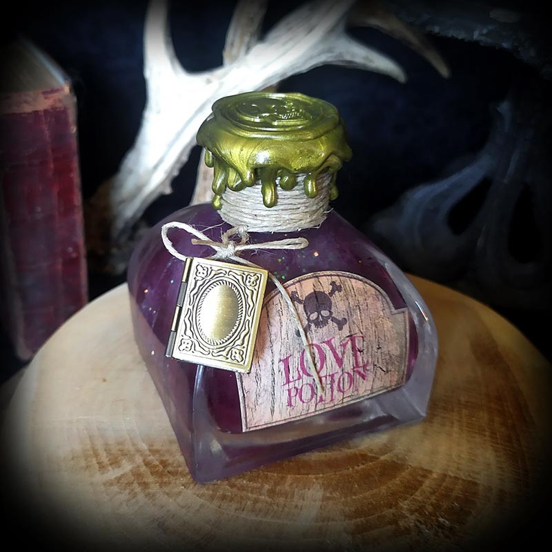 Fiole de filtre d'amour, potion de sorcellerie, décorée main façon